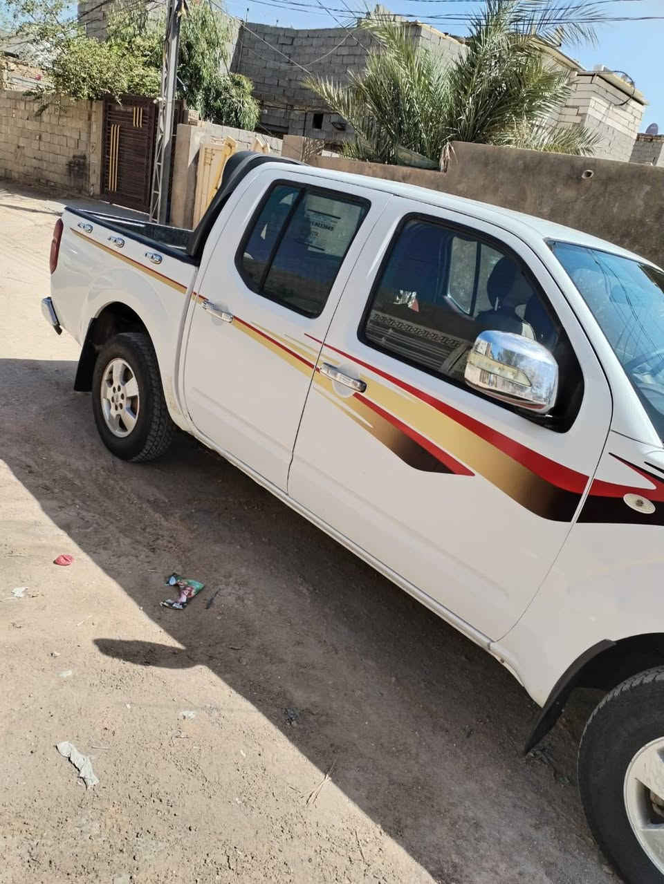 نيفارا ٢٠١٢ باسمي سنوية لل٢٠٣١. مبدل كور جديد سيارة مال بيت ما بيهة ظربة. تخم تاير صدر جديد سعر ١١٠ .. موبايل ***********.. ***********
