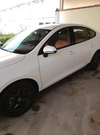 BYD جن بلاس موديل 2025  ماشية 4000  السعر 18 ونص وبيها مجال للشراي  لل...