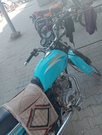 دايون عظم • 2021 • رقم وسنوية