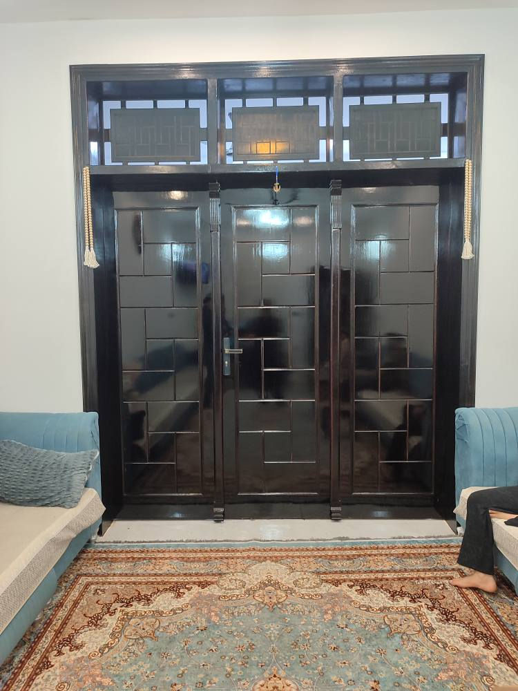 محل نجاره الود
شغل كافه نجاره 
بيبان صاج 5مليم صبخ حراري 
عنوان ميسان محموديه قرب مجمع السفير كهربائي 
شارع مشاتل ***********
