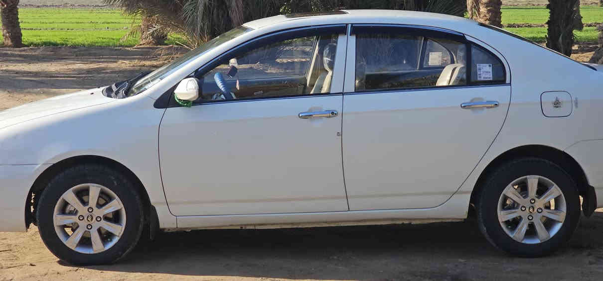 سلاامه عليكم سياره ليفان 620 موديل 2011 رقم بغداد الدولي هزه وسنويه جديده سياره مكفوله كفاله عامه كير كورله محرك بلاادي بل جيس بشرط تايك 160  شاشه  كشر مكفول بيه صبغات قليله سياره جديده ومحفوضه تخم تاير حداديه وره وكدام جديده جديده حيل   سعر 60 ورقه وبيه مجال مكان بابل الحمزه الغربي  *********** / ***********
