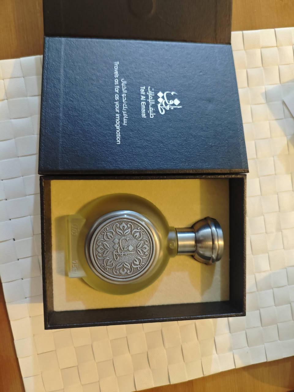 السلام عليكم
عطر T09 خليجي أنتاج دار طيف الامارات براند خليجي راقي للبيع السعر 230 وبي مجال استعماله جدا قليل  للتواصل ***********

