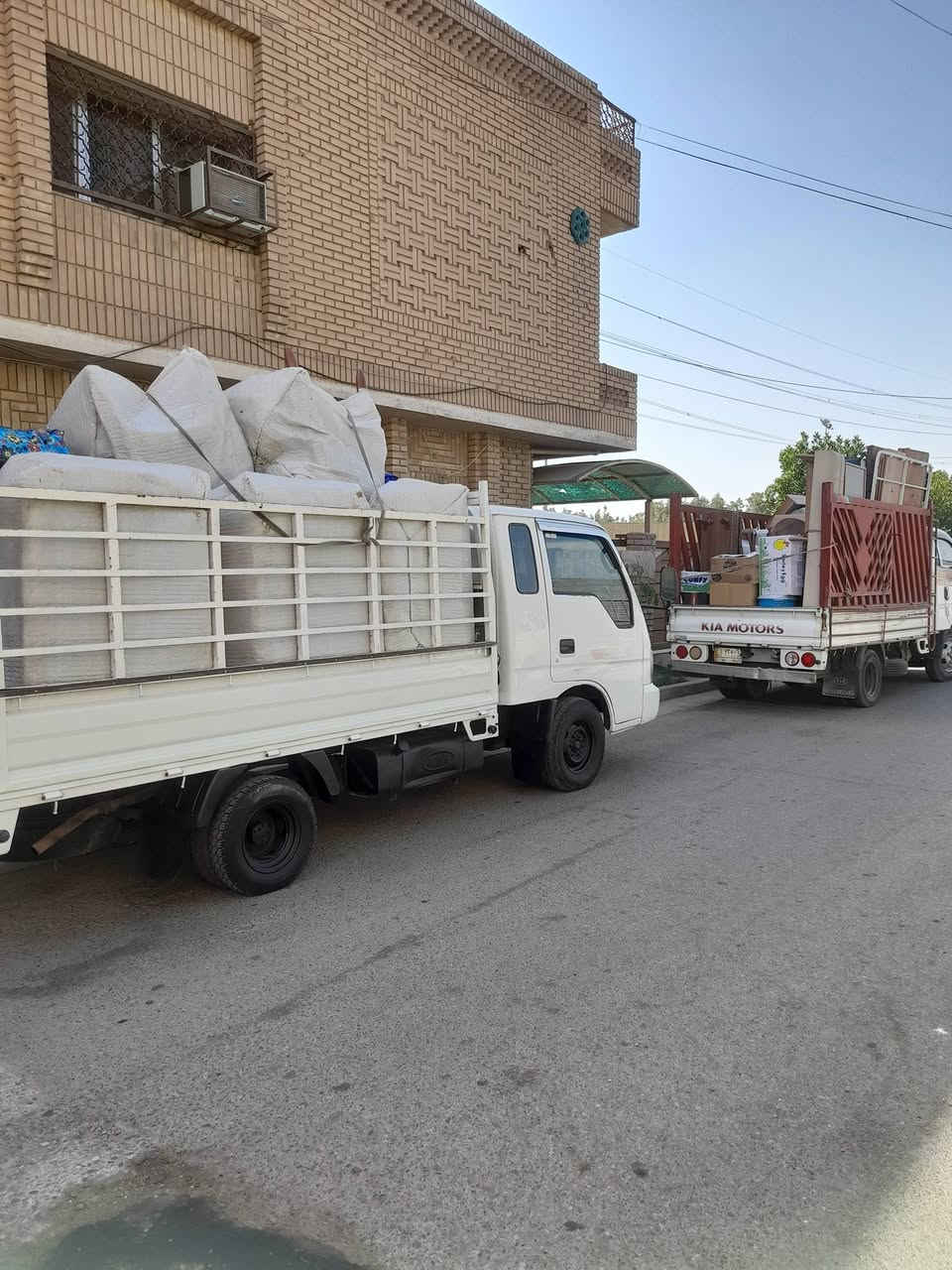 السلام عليكم .. من رخصة الأدمن المحترم .. أعمال ..(شركة الثقه للخدمات) 
#نقل_الأثاث .. فتح و شد جميع الغرف  .. 
***********
***********
يرجى الدخول على الصفحه والكبس على الأعجاب لتصلكم اخر أعمالنا ..تحياتي
#مجمع_أيادي_الكاظميه_السكني💜
