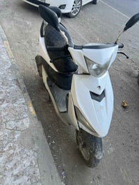 ماكس • ٢٠٢١ • باتري