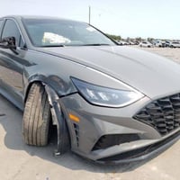 سوناته موديل 2020 فول مواصفات رقم بغداد السعر 140 و بيه مجال قليل خاص ...