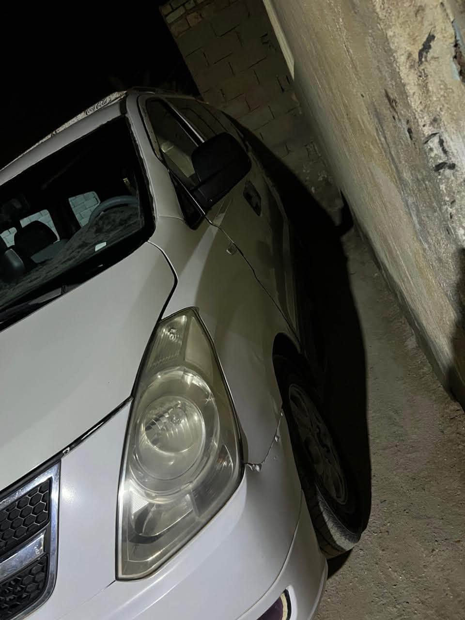 سلام عليكم ستاركس موديل الفين 9 كير عادي مسكر مكينه وكير حلوات بيه ضربه بجم معمره تعمير حلو رقم انكليزي بسمي السياره تحويل ثاني يوم السياره حلوه ماعايزه شي دوحلوه دوشمه حلوه تبريد ويه السويج بكاني بصره  الهارثه انه مكلف بنشر اتصل عل صاحب الرقم لحد يراسلني مامتراجد اتصل عل رقم وتدلل السعر 110 وبيه مجال ***********
