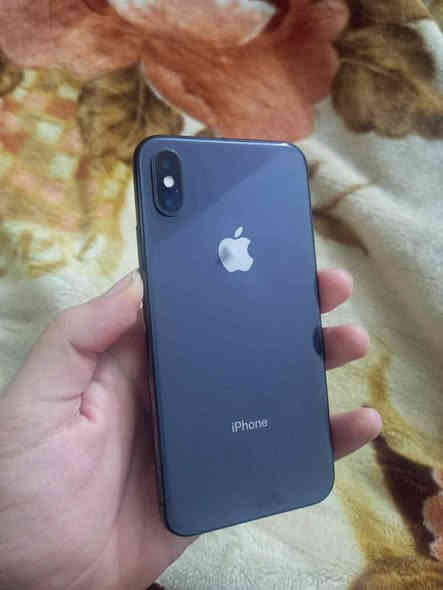 ايفون اكس
ذاكرة 256 
بطارية 70 
نموذج m 
جهاز كفالة ماشايف التصليح
كلة شغال وفول 
بيع او مراوس حسب القناعة شراي خاص او اتصال 
***********
