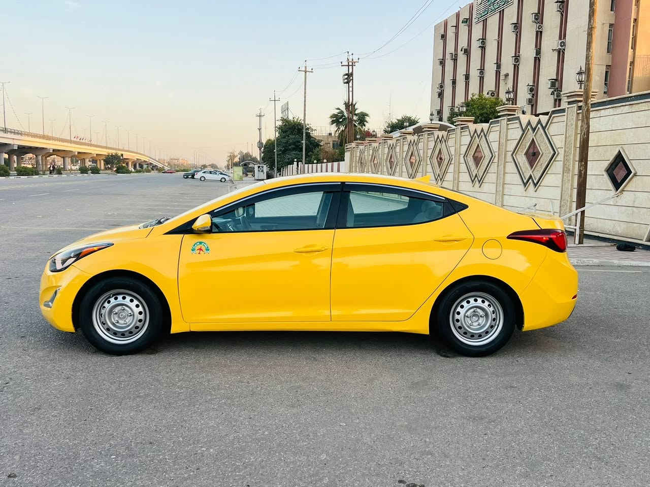 سلام عليكم النتره 2015وارد امريكي حادثه بس بنيد بدون دواخل والباقي كفاله عامه من كلشي مكينه 1800سياره جاهزه من كلشي تخم تاير حداديه كله جديد هيه وغرامات مصفره سنويه 2027 شاشه تحكم ستيرن كله جاهز سعر السياره 115الستفسار كثر نتصل مكلف      بنشر   رقم الهاتف  ***********
