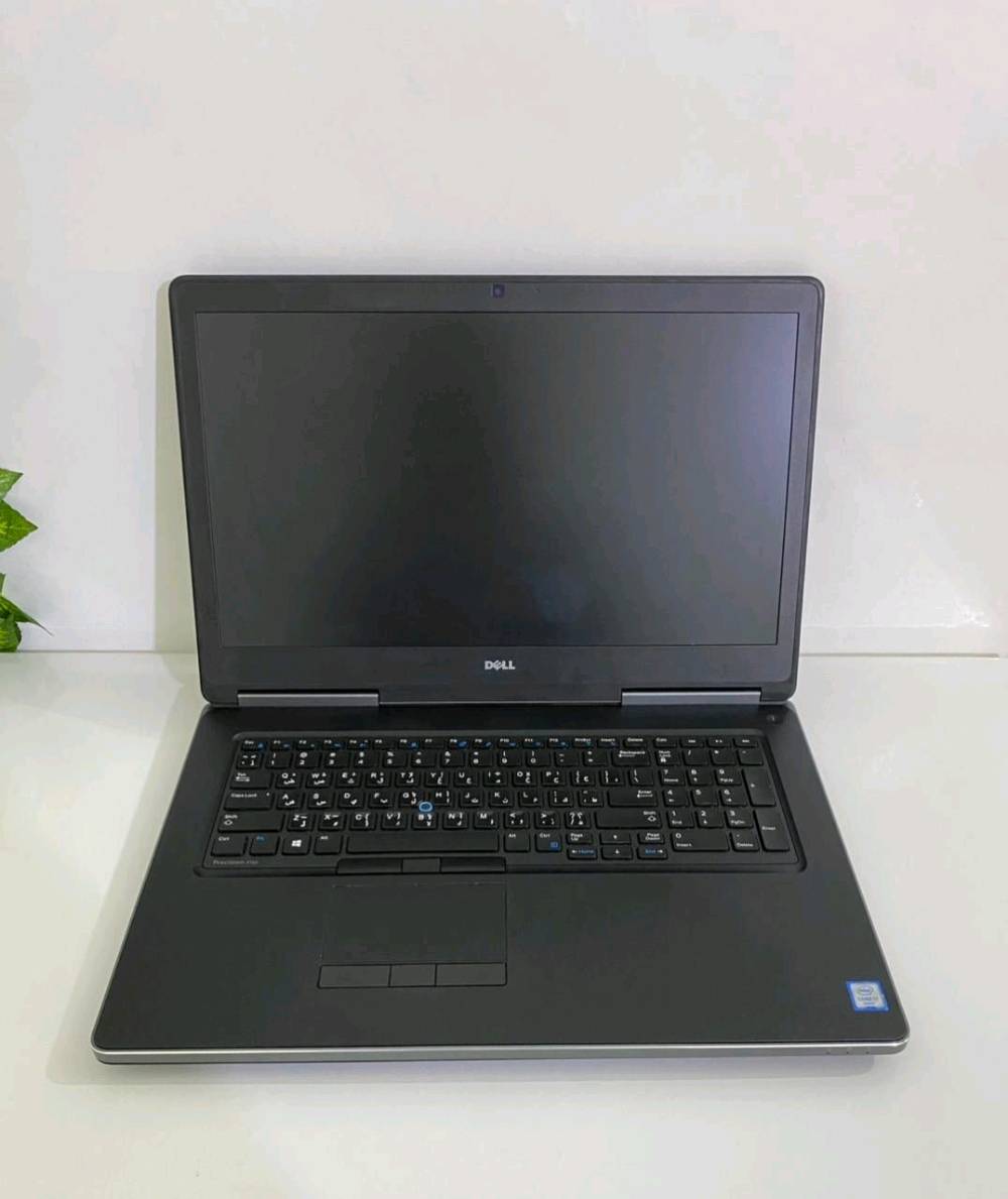 لابتوب DELL Precision 7720
لابتوب يجمع بين القوة والاناقه والسعر التنافسي ✨💫

المعالج : core i7 الجيل السادس فئة HQ

كرت الشاشة الخارجي: 8 كيكا انفيديا P4000 
كرت الشاشة الداخلي: 8 كيكا 

الرام: 16 كيكا DDR4 سلاسة عالية 🏎

الهارد: 512 كيكا SSD M.2 أداء خرافي واقلاع سريع🗄

الشاشة: حجم كبير  17.3 انش دقة خرافية FHD 🖥

الجهاز قابل للتطوير (رام أو هارد ) 🔧
الجهاز قابل لتشغيل جميع انواع الألعاب مثل 
GTA5
Forza 5
Euro track simulator 

والبرامج الهندسية مثل 
Blender 
AutoCAD 
وغيرها الكثير من البرامج الهندسية
والبرامج الخاصة بالبرمجة مثل 
Visual studio 
Unity
Unreal engine 


 اللابتوب يحتوي على جميع التطبيقات الأساسية ✨
برامج الأوفيس مفعله 💫

مع هدايا
ماوس وماوس باد لسهولة الاستخدام 🖱️ 
جنطة لسهولة التنقل 💼
شاحن اصلي 🔌

الضمانات: 
ضمان فحص كامل قبل الاستلام والدفع 💳

ضمان اسبوع كامل 💯
.......................
يتوفر توصيل لجميع المحافظات 🚗

السعر: 569 الف دينار !🆕!

للاستفسار: ***********