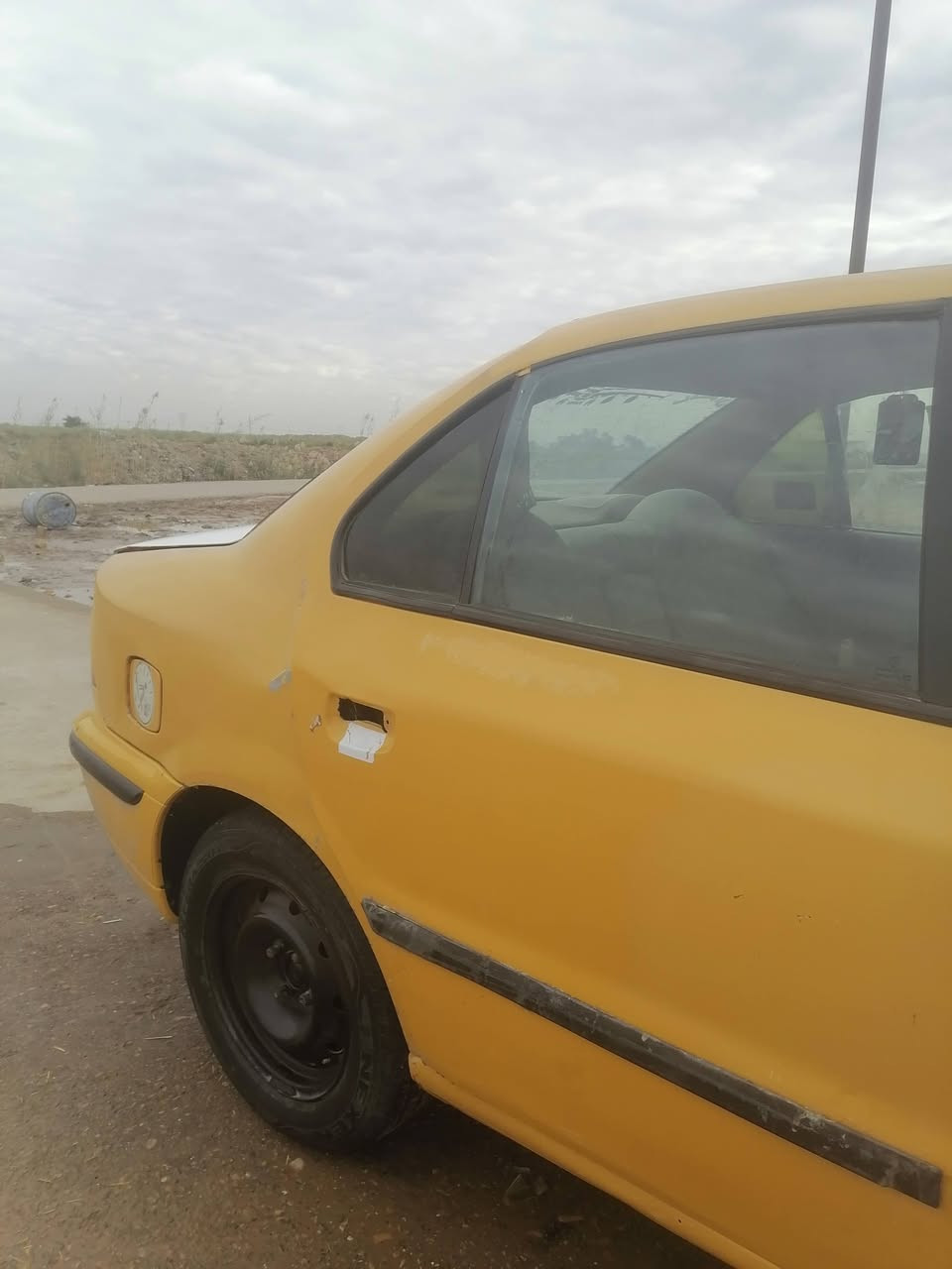 سلام عليكم سمند 12 للبيع سعر وتساب واكون خادم. مكان ميسان***********
