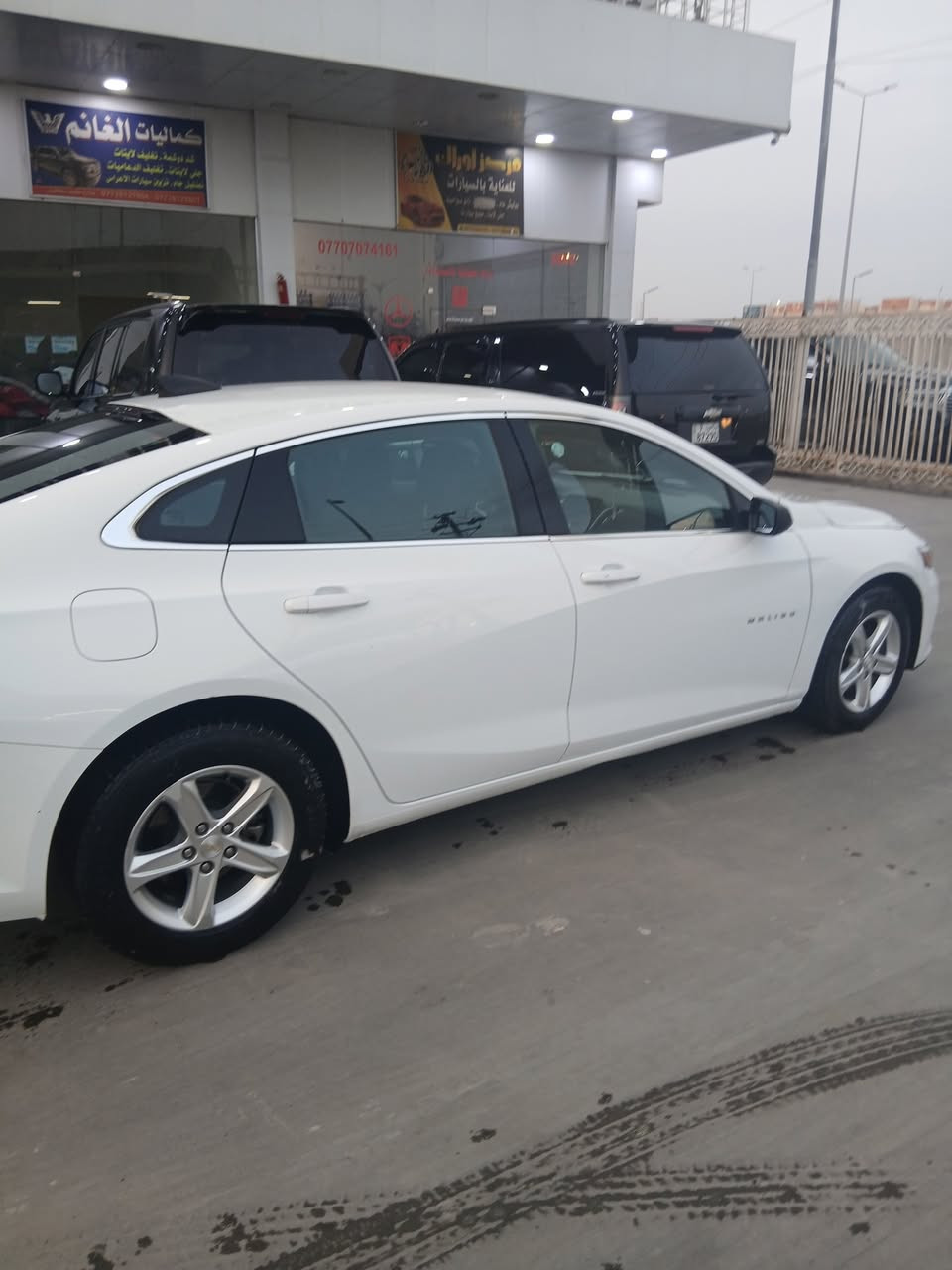 ماليبو مديل ٢٠٢٣ حره بدون رقم بأسمي 
بيها ٣ قطع تبديل والحادث موضح بالصور 
السعر ١١٠ وببها مجال 
***********
