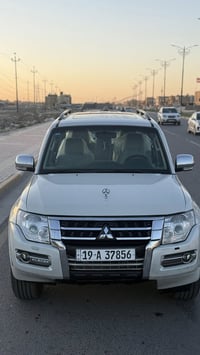 باجيرو 2014 حبتور محرك 3500   v6  المرغوب   استخدام شخصي سيارة مال بيت...