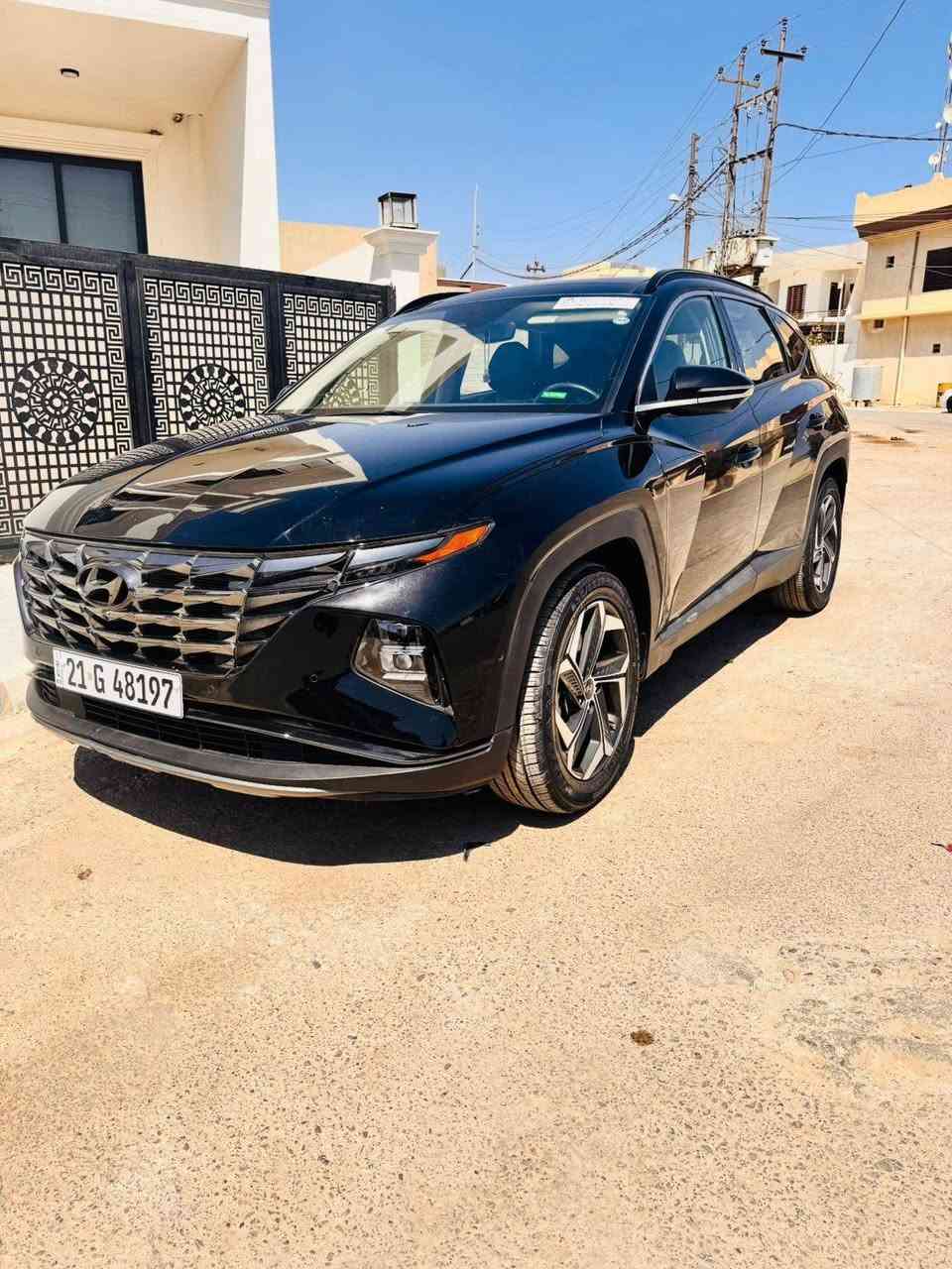 توسان  2023 امريكي Limtted  رقم جديد سليماني باسمي
فول فول مواصفات  لمتد 1/1 VIP
وبيها مجال ضرر جاملخ الكدام صبغ وتعديل حافة الباب
حجم المحرك  2500cc
مواصفات خاصه لمتد 1/1 VIP
- بصمه + بصمه ابواب لمس
- بانوراما 
-كيج الكتروني متغير 
- ( كاميرات عدد 5 ) 
-كير دكمه 
-نقط عمياء
-رادارات امامي خلفي جانبي
-قيادة الية 
-هندبريك بصمه
-كشنات كهرباء
-كشنات خزن ميموري
-كشنات تبريد وتدفئه امامي خلفي وتدفئه استيرن
-بك لايت لد
- لايت لد + زينون
- شاشة كبيرة لمس
- تثبيت سرعة
- من تشغل اشارة يقلب الكيج كامره
-كامرات جانبيه 
- ويل كب كبير كروم
-تحديد مسار 
-صندوق كهربائي
- فول تحكمات ستيرن
-تبريد لمس
- شحن وايرلس
نظام gps خرائط
- شفتات كير ب ستيرن
- حساسات امامي خلفي
 - تشغيل عن بعد 
- المرايه الوسطيه (اوتو دم ) يعني الي وراك مشغل عالي المرايه اوتماتيكي اصير سوده 
 - مود ادرايف ( اقتصادي - سمارت - سوبر - )
- لون اسود  
- نظام نزول منحدرات 
 - نظام التبريد دفيوز
 - تبريد قطعتين امامي خلفي 
- شاشه بيه ابل كار بلي 
‏- AUTO HOL
سعر 210$
*********** كركوك, العراق
