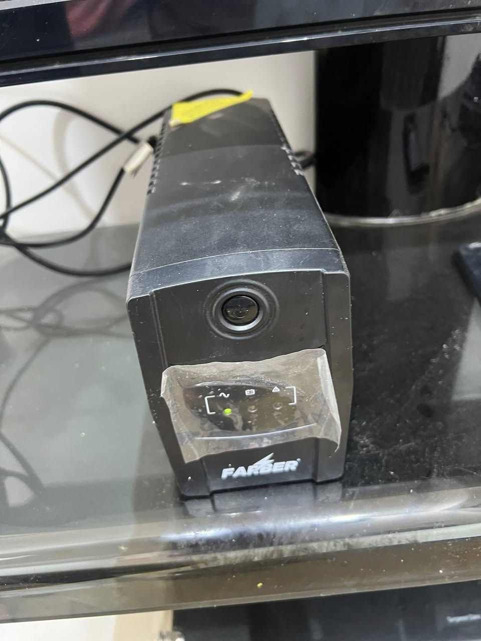 بلي فور سلم 1 تيرا مهكر بواسطة قرص التهكير ملحقاته جوستكين واحد بلادي والثاني تجاري و UBS بالاضافه الى قاعدة شحن اليدات و ثلاث اقراص وبي خمس اللعاب مثل ما موضح بالفديو البلي مفتوح من اشتريته والبلي كلش نضيف حته الكارتونه موجوده مكاني بالكاظميه والسعر 350 الف وتعال وتدلل الرقم ***********
