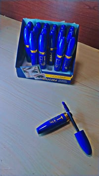 ١٧ قطعة • ماركة FIT • مكياج