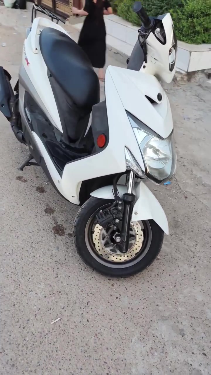 سكنس لد رمبه الدراجه مكفوله كفاله عامه للبيع سعر ع خاص
*********** واتساب فقط
