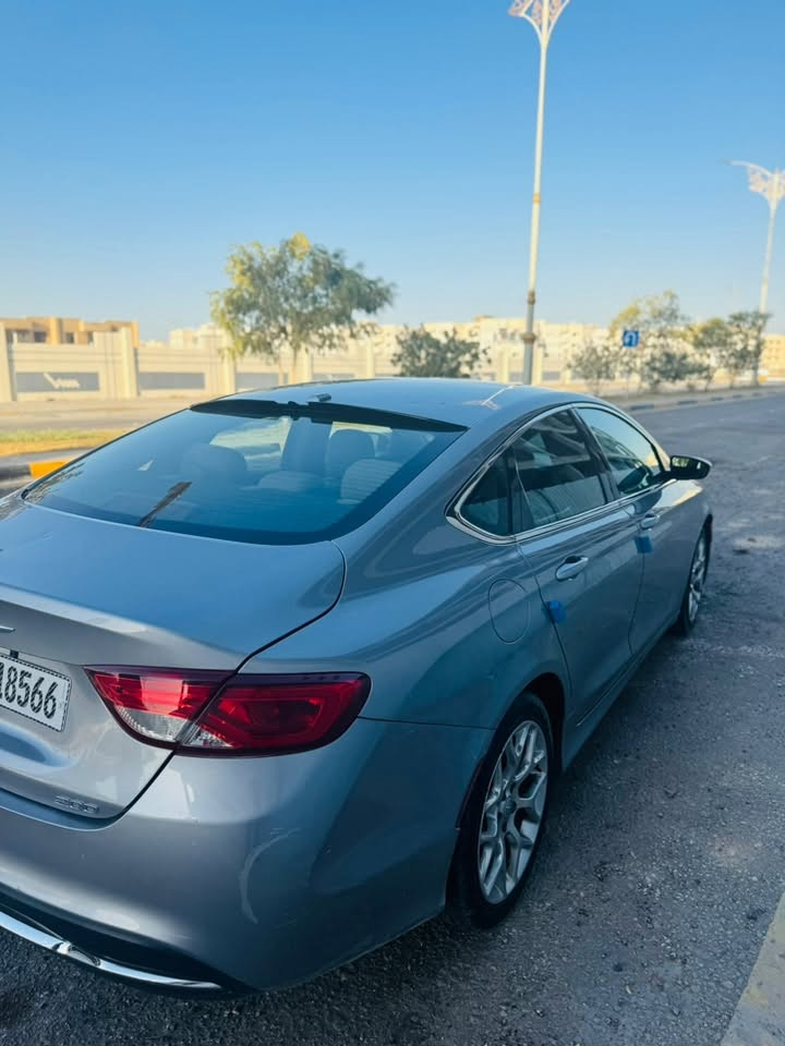 سلام عليكم 
C200 للبيع  
رقم بغداد الدولي بائسمي هزه جديده
مكينه 4 سلندر 
السياره ماشيه 120 
كير مكينه حداديه تبريد دجات تايرات ويل باتري كله زيرو
السياره بيها 3 قطع صبغ 
شاصي لغد كله كفاله 
الموصفات 

بصمه 
بصمة ابوب 
تشغيل عن بعد
نضام صوتي
شاشه جبيره 
كامره دواره 
تبريد 
لدات امامي
تحديد سرعه 
مانع انزلاق
كشنات كهرباء كلهن 
جام اوتو 
ويل كروم 
بعد بيها اهواي موصفات 

اثنين بصمات وياها + سبير شركه 

السياره جديده بمعنه الكلمه 

مكان السياره كربلاء المقدسه 
السعر مناسب اتصل وتدلل 🤍
الاستفسار اكثر ***********
