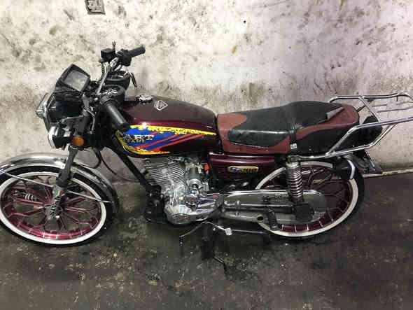 من رخصت لدمن 
للبيع  بارت مكينه 196   يعني  200   منفيس  اصلي 

 موديل 2024 ماطور  حيل  نضيف   خمسه  گير  سلف 

كلو  شرط  بس  يرادله  بلحات مال  مرش دواليب  توبلس ماطور حيل  جديد 

السعر  ٦٠٠  الف وبي  شويه مجال حگ جيه 

للتواصل   ***********   واتساب فقط 

عنوان  شيخ احمد
