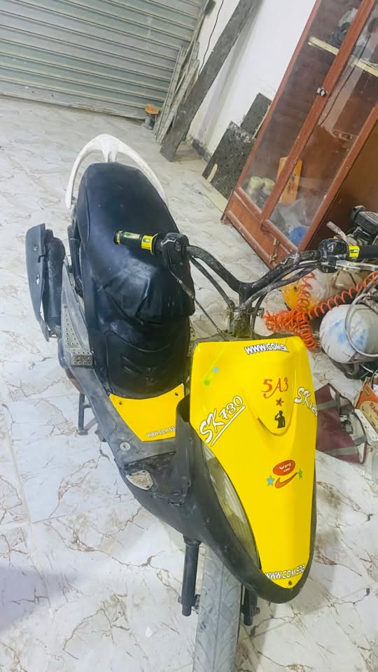 ماكس عدله بوشه49 مفتوحه ولفات دراجه خير من الله شلعه ومعدل مابيه لا تنقيص ولا خيط تبخير دراجه مرتبه وحلوه مال ونسه وترهم لكلشي السعر 350 وبيه مجال للشراي مو شراي لا تخابرني أفشلك رقمي واتساب ***********

