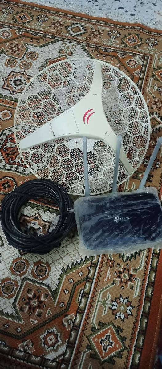 سلام عليكم متوفر راوتر ونانو واير للبيع السعر 100وبي مجال رقم التلفون***********
