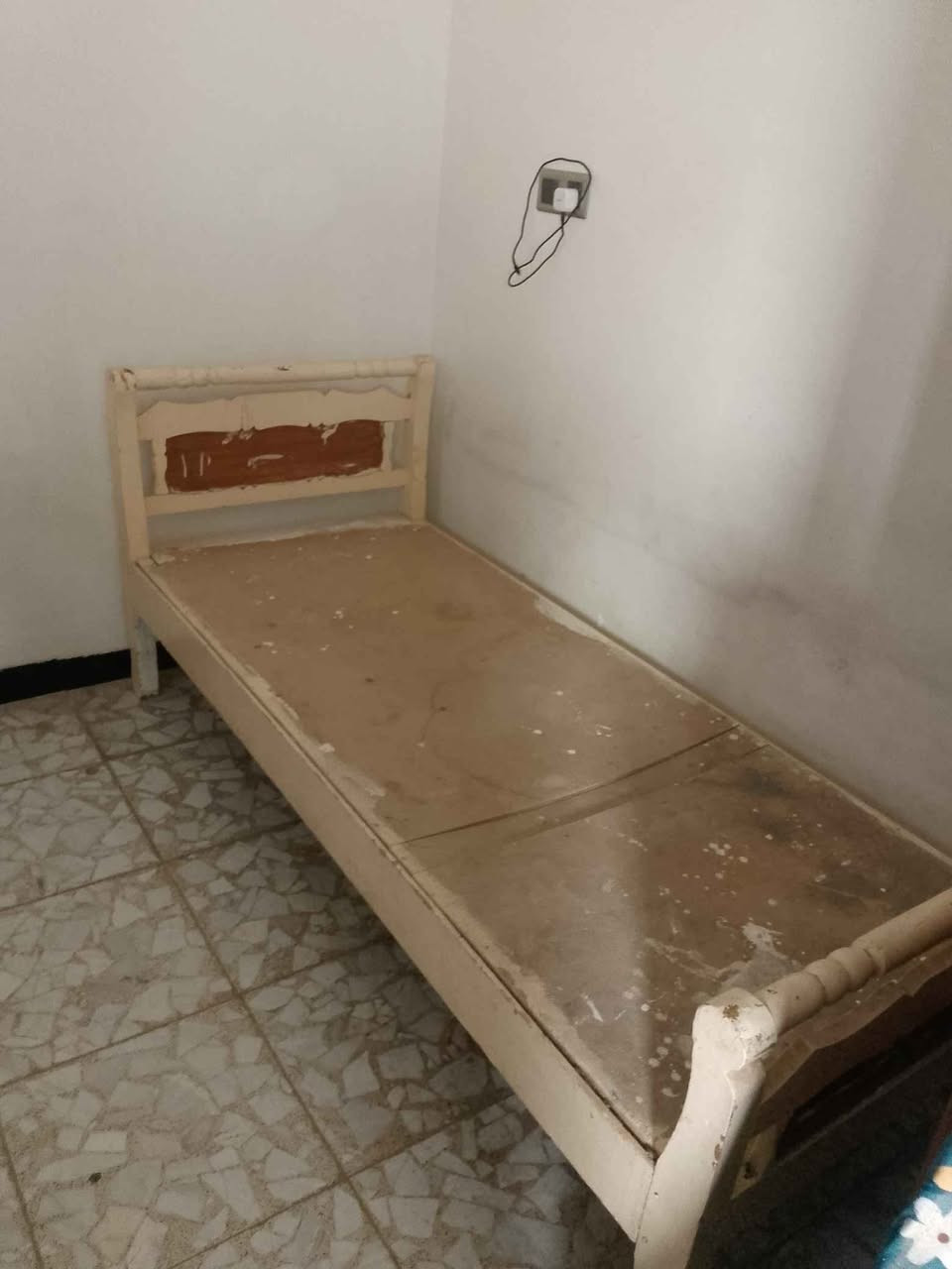 ‎غراض بيت للبيع
مجمده ب200
بردات على 10 الوحده
بايسكلات الاحمر ب50
الازرق ب25
مبرده حجم صغير 35‎ Singapore


**إذا كنت صاحب هذا الإعلان وتريد حذفه لأي سبب، رجاءا أرسل رسالة إلى الدعم الفني**