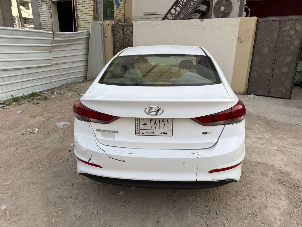 السلام عليكم
النترا 2018 خليجي Gls

سيارة ماشية 205Km

بيه بعض الملاحظات بسيطة 

العنوان :الغدير ساحة ميسلون

سيد ابراهيم ***********

السعر :122وبيه مجال
