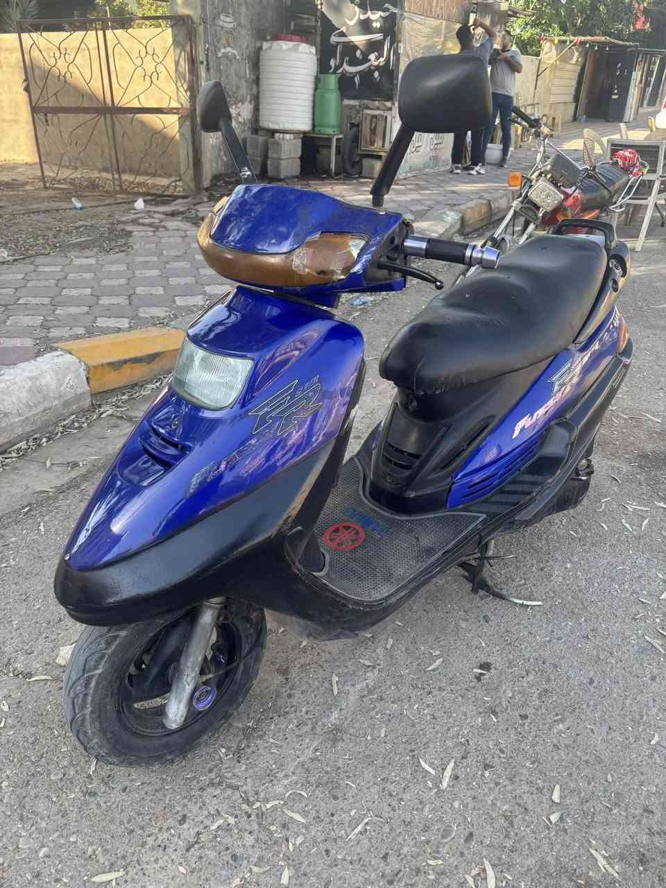 دراجه فراشه للبيع مابي عيل مكينه عيب مابي لا نقص و لا تبخير نكره سلف كهربائيات كاه شغال سعر 400 بي محال عنوان شارع مزرعه مقابل شاكر رضا 
***********
