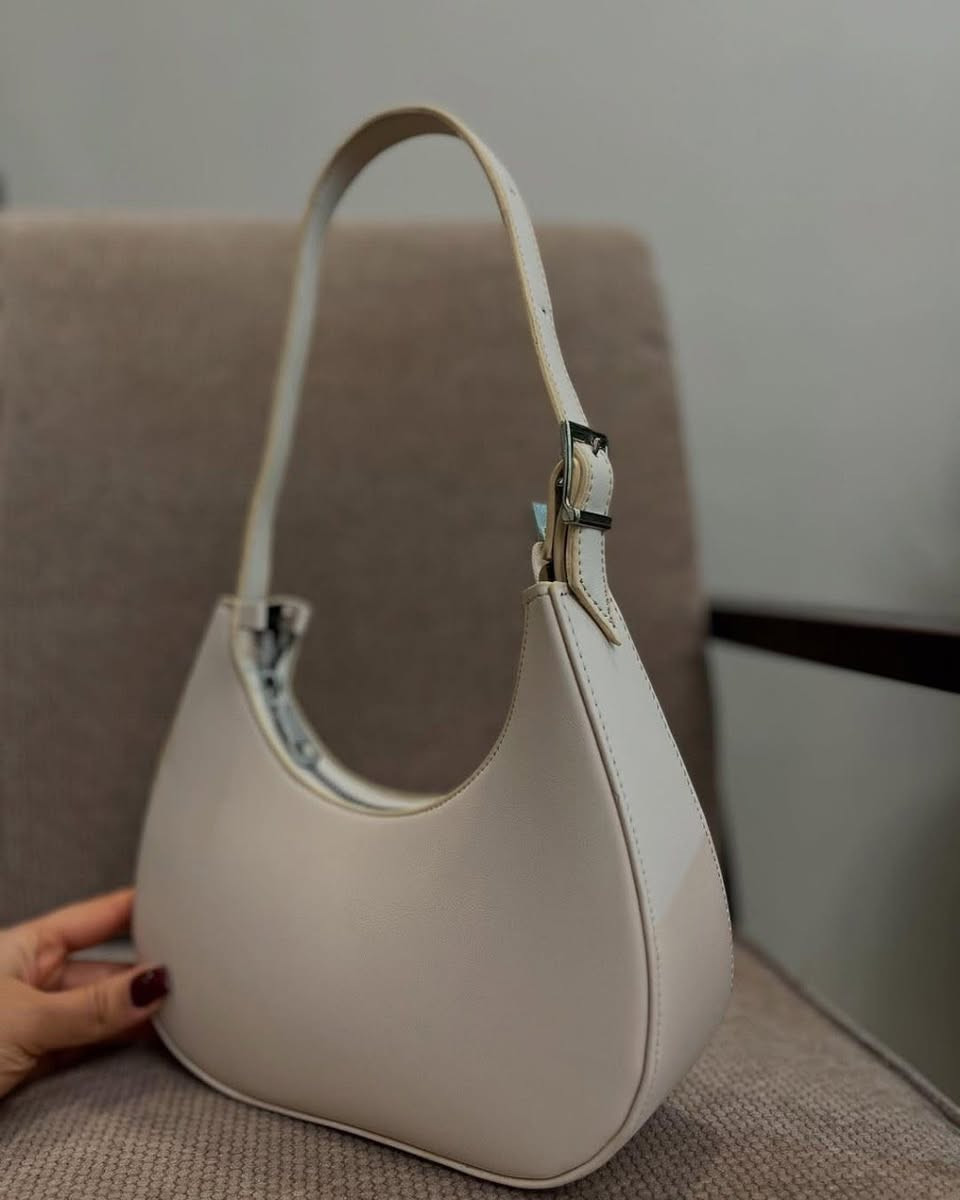 سعر القطعه 10 الف
متوفر توصيل للجامعات مجانا 
من الاحد لغاية الثلاثاء فقط 
توصيل بابل وجميع المحافظات 3 الف
https://t.me/belaqe


**إذا كنت صاحب هذا الإعلان وتريد حذفه لأي سبب، رجاءا أرسل رسالة إلى الدعم الفني**