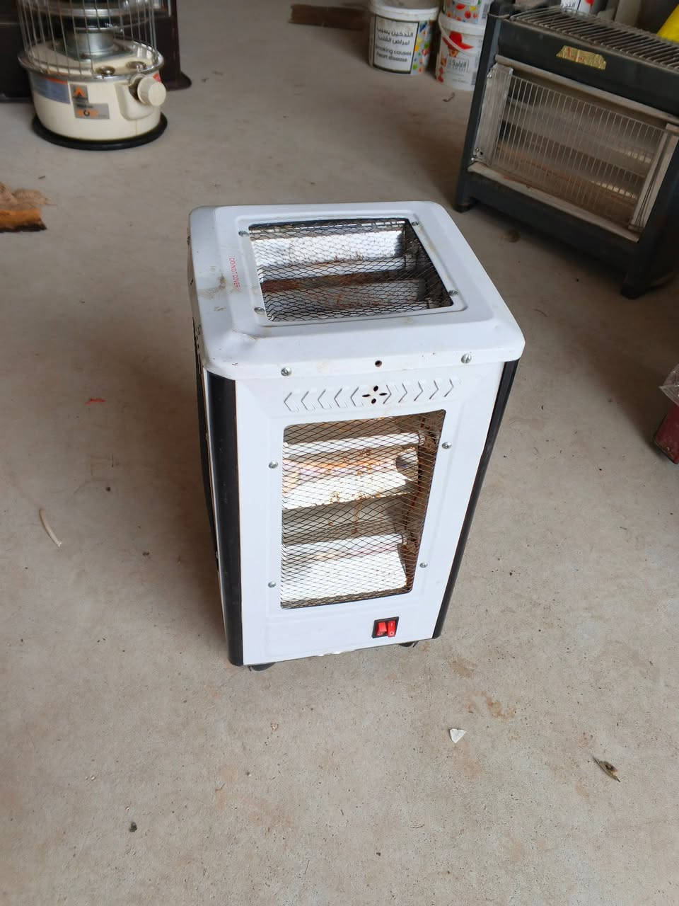 صوبات نفطية وكهربائية للبيع
الكهربائية سعرها 10
الصوبات القهوائيات سعرهم 50
الصوبة النفطية الدائرية سعرها 35
***********
