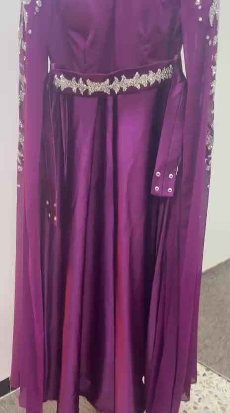 لبيع فستان سعره 30 والله ماخذته 40 جديد ماملبوس الله شاهد هو قياس 48 بس اني قياسي 44 لبسني 
 مكاني الغزاليه


**إذا كنت صاحب هذا الإعلان وتريد حذفه لأي سبب، رجاءا أرسل رسالة إلى الدعم الفني**