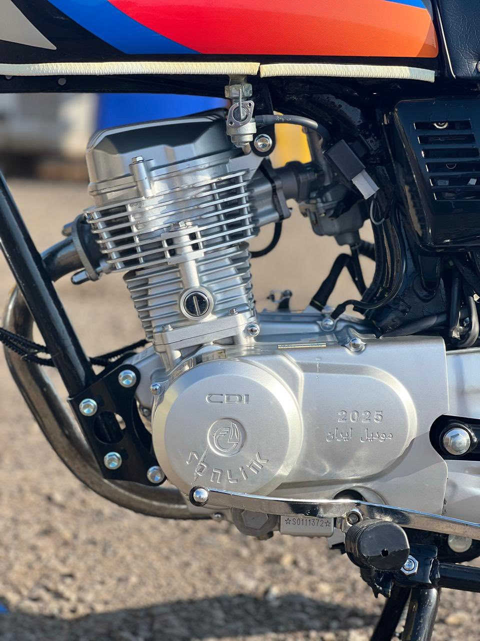 السلام عليكم للبيع دراجه نامه سونك الاصلي مو امتياز دراجه زيرو مماشيه فقط 1700 صالنصه مالتهه كاتم هاي اني شديتهه دراجه جديده بمعنى الكلمه مابيهه اي نقص كهربائيات شغاله كيجات شغاله منضومه لايت زنون ابيض وشمسي موديل 2025 صار سبوعين من طالعه سعر680 وبيهه مجال قليل اوراق كامله مكاني ديالى الخالص هبهب رقمي ***********
