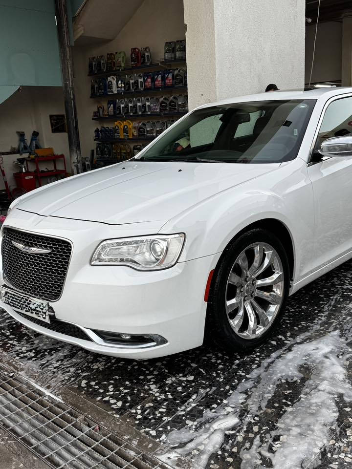 للبيع اوباما 2019 لمتد فول مواصفات وارد امريكي كلين تايتل السياره جديده بالكارتون ماشيه 61 الف حداديه جديده كير محرك جديد شرط برغي ما مفتوح بيهن رقم دهوك الدولي مكان السياره بصره للاستفسار اكثر ***********
