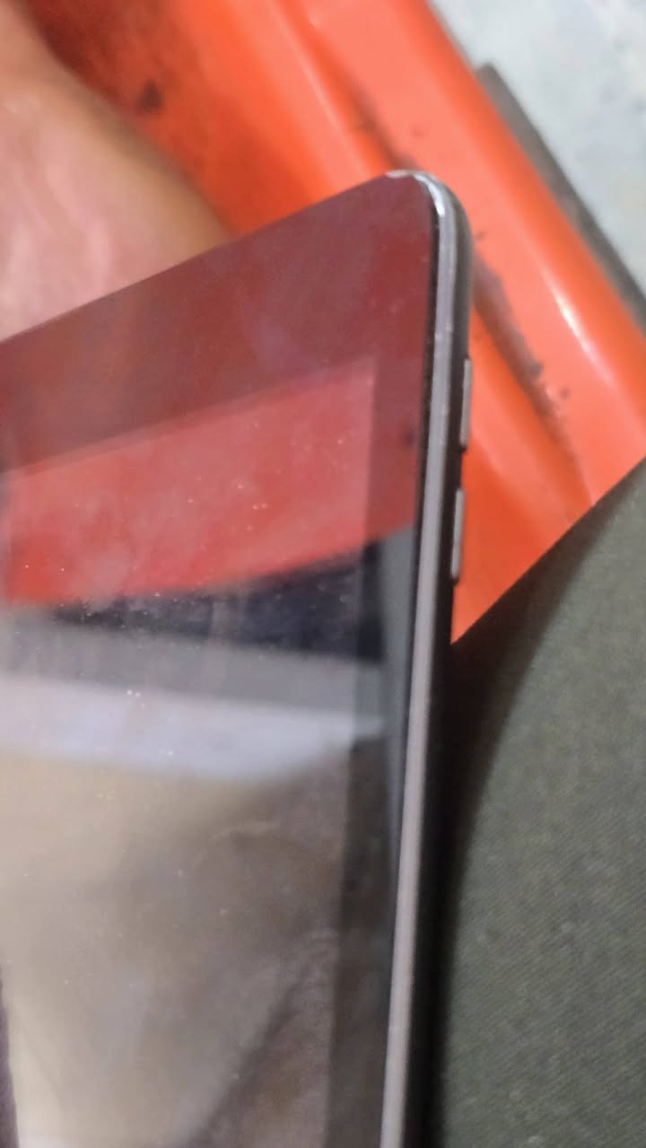 ايباد 9 معروف للبيع ذاكره 64 الايباد بس في البلازما فوق مفتوحه.
الايباد لا يصرف شحن لا هاي بالببجي 60 فريم.
***********
الالوان بغداد جسر ديالى
