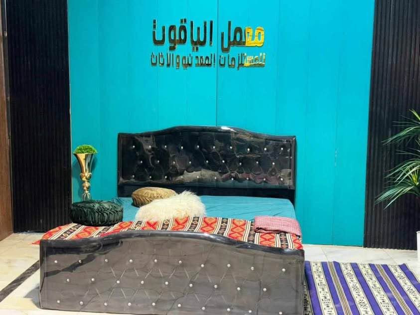 جرابي تركيه نفرين اجمل وارقى الموديلتت خشب قوي يتحمل اوزان ثقيله والالوان حسب الطلب

يوجد توصيل لكل محافظات العراق
للحجز والاستفسار راسلونه واتساب او خاص
*********** Colombo, Sri Lanka
