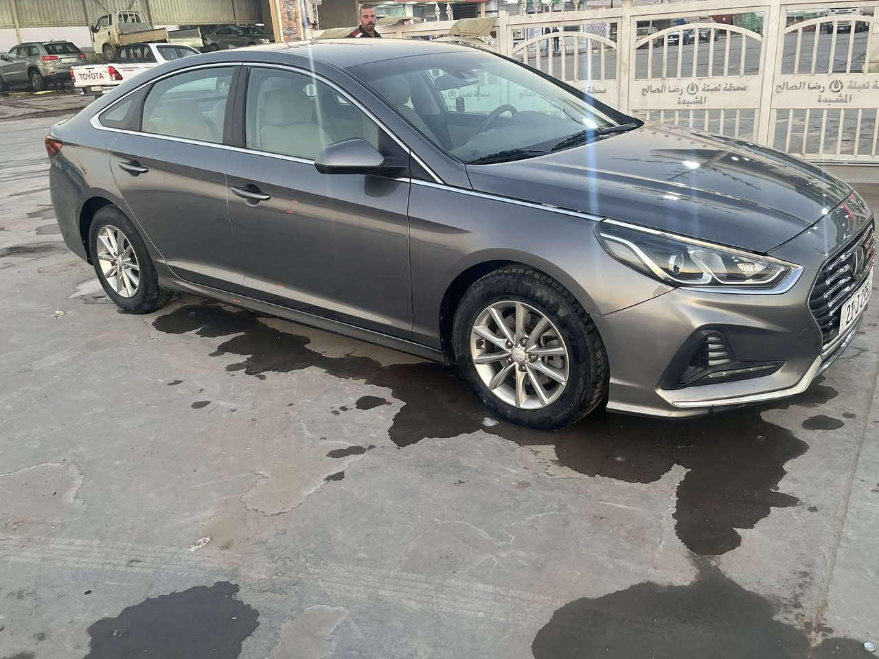 سوناتا 2018
الشكل الجديد 
محرك 2400 GDi
قطعتين صبغ (جاملغ امامي ايمن وبنيد)  بدون دواخل حادثها  جاملغ ايمن امامي وبنيد بدون شاصي دواخل بيجي سيارة جاهزة واحلى من الصور ماشية 62  مكانها بسماية السعر  125$ ومجالها بسيط 
السيارة بأسمي ورقمها شمالي تحويل ثاني يوم 
اتصل وتدلل ***********
