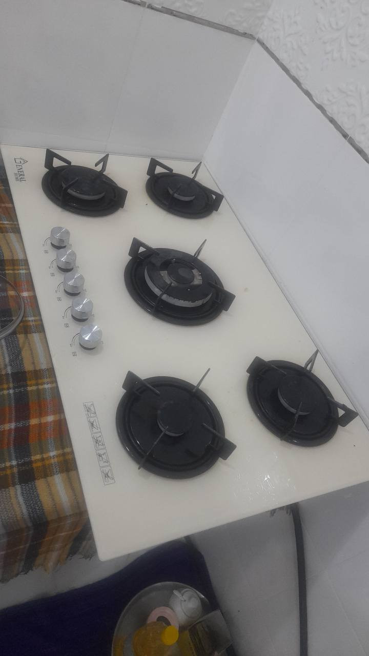 تەباغی جەنەراڵ هۆم (General Home) بۆ فرۆشتن
​دۆخ: زۆر خاوێن و نوێ ماوەتەوە (وەک لە وێنەکە دیارە).
​تایبەتمەندی: 5 چاو، ڕەنگی سپی زۆر شیک، کارکردنی بێ کێشە.
​شوێن: هەولێر.
​ژمارەی مۆبایل: *********** أربيل, العراق
