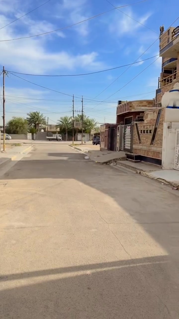 بيت للبيع  150م  🏡 👇👇🏠🏡🏘️🏚️ 
المكان بغداد قضاء المحمودية حي 18  
 طابو ملك صرف المنطقة مخدومة مشروع كامل خدمات 
 
اكتب تم بتعليقات يوصلك سعر تلقائي 🏠✅⭕️👇

استفسار او اتصال او زيارة 
مكتب حسين العارضي للوساطة العقارية 
***********
***********
***********
