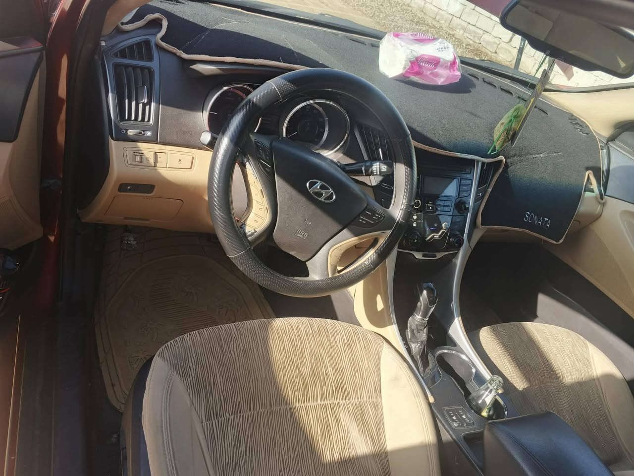 سوناتا ٢٠١٣ وارد أمريكي ليبل واحد رقم بغداد دولي 
محرك ٢٤٠٠ جي دي اي 
مسويلها إدامة كاملة للمحرك بخاخات وبلكات وفيت بم وحت اويل بم جديد  
بيها ٣ قطع صبغ بدون معجون   
السعر ١٠٥$وبيها مجال***********
