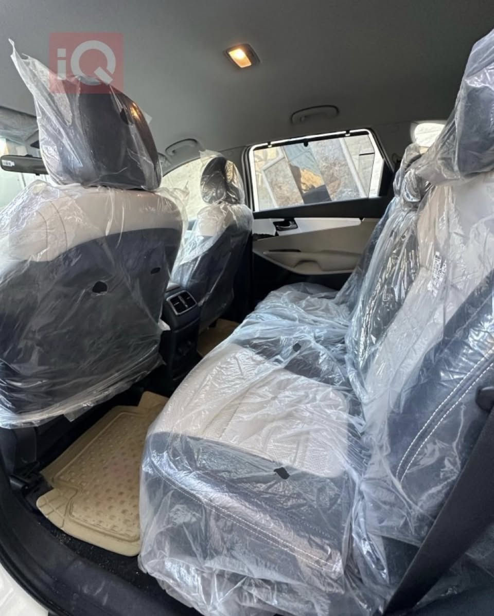 سورنتو موديل 2020خليجي فول مواصفات عده البنرامه بصمه شاشه كامره  حساسات امامي خلفي تحكم ستيرن جهتين خمسه ويل كب أشاير مري مري شفط شنات كهرباي جلد ثلاجه مانع نزلاق مثبت سرعه قياده ذاتيه تحديد مسار بصمه ابواب جنطه كهرباي منضومه كشاف زنون سستم سماعات دمام صوت مكينه حجم 6ستندر 7راكب 3قطع تبريد مكفوله 
فقط بيه رصعتين صغار جدا سونار موجود 
ماشية 81 كير محرك كفالة //تايرات حدادية حالة جيدة جدا
مكان سياره ورقمه بابل
*********** واتساب موجود
