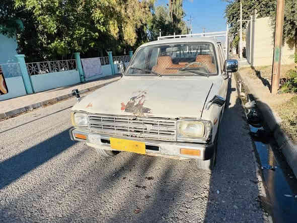 بكم البيع موديل 82 كير محرك اكسن صدر كلها شرط السياره معمره كامل ما ناقصها برغي تخم تاير جديد شرط التحويل السعر 22وبيها مجال /***********
