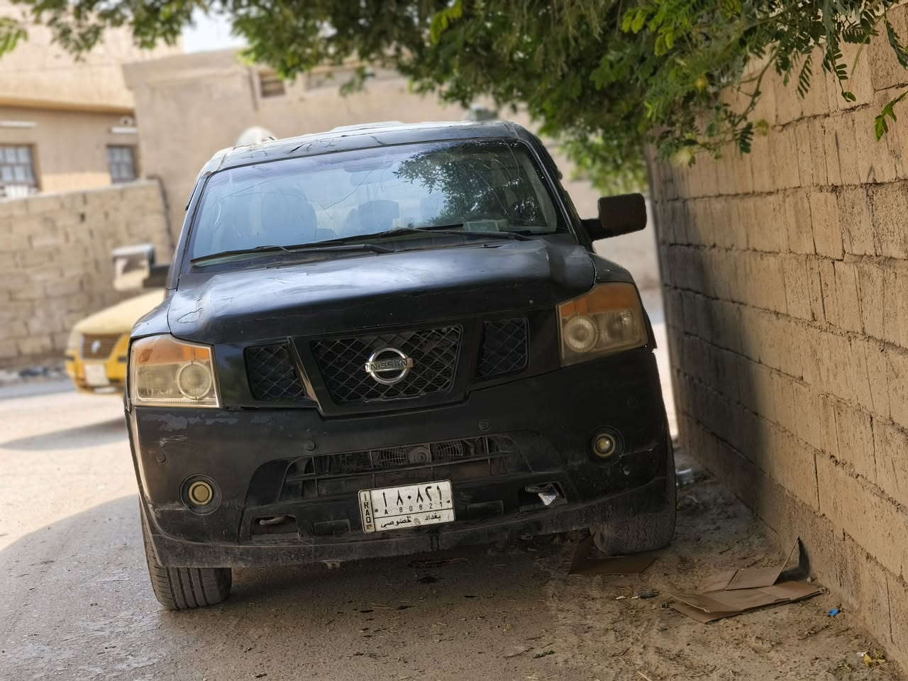 ابيع كوم حديد
سيارة ٢٠٠٩ ب اسمي تحويل ثاني يوم 
رايدها ٦٠ وبيها مجال 
رقمي ***********
