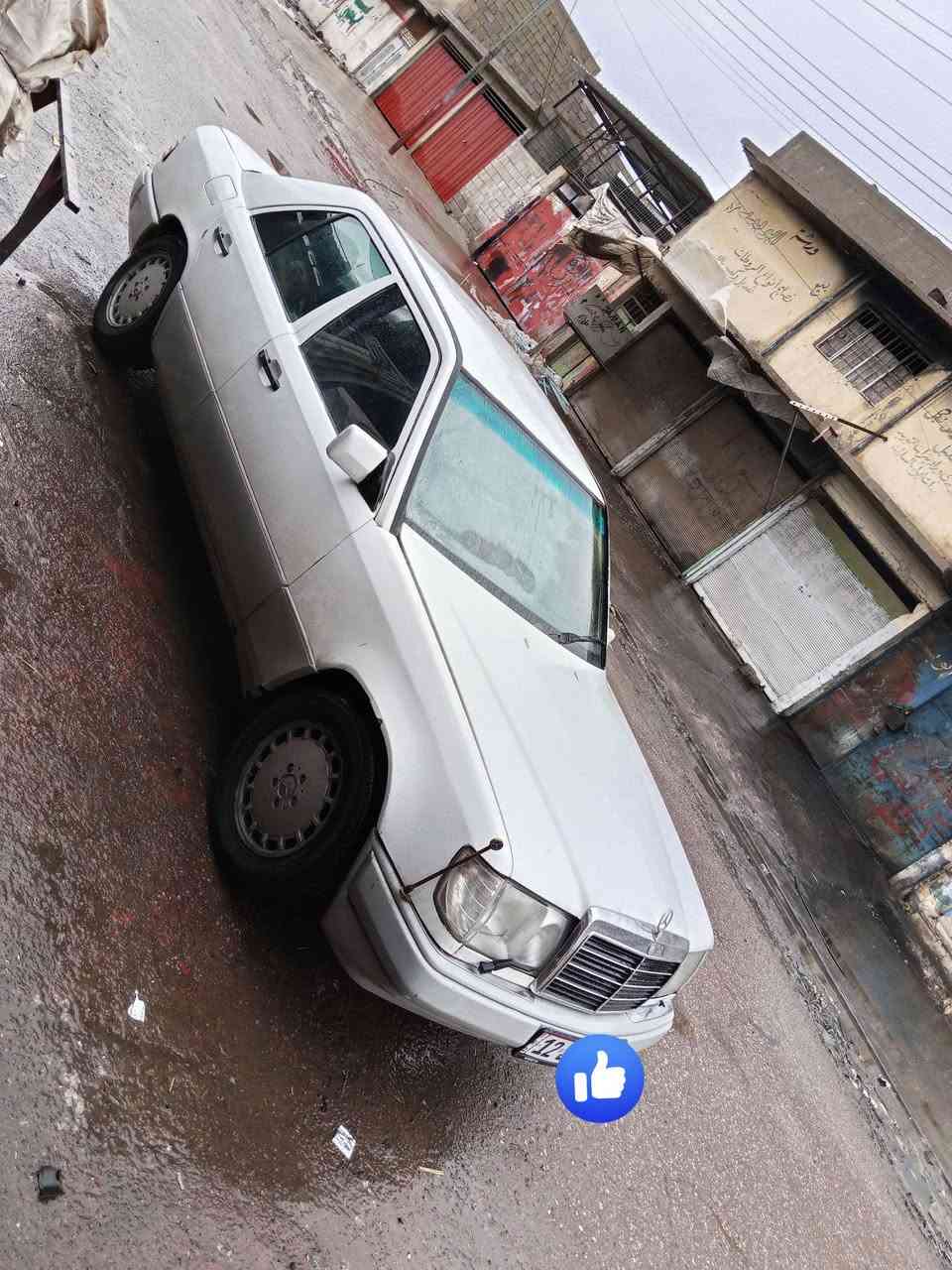 للبيع مرسدس موديل 1985 سنويه 2031 هزه جديده مكينه اثر نفخ كير عادي شرط مصبوغه عام جماليه تحويل فقط السعر 35 للتواصل على الرقم 
***********//***********
مكان السياره موصل
