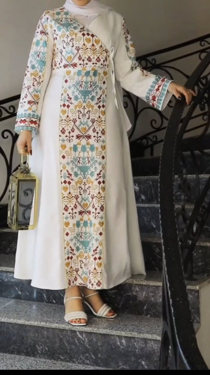 فستان رمضاني 🌙😍
قماش دابل ايطالي الأصلي 
قياسات 38,40,42,44,46,48 

توصيل كل المحافظات بالعراق


**إذا كنت صاحب هذا الإعلان وتريد حذفه لأي سبب، رجاءا أرسل رسالة إلى الدعم الفني**