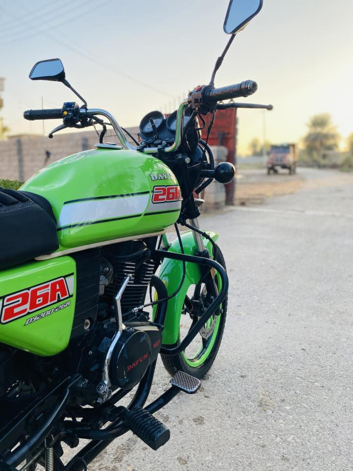 السلام عليكم دايوان  موديل2022 شهر 8 محرك 200
أوأرق سحب مكفول فقط طعجه بل تانكي نفس نضافه الي بصوره مكان ديالى شهربان ***********
