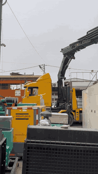 للبيع سكانيا 2013
كرين 22طن  
6سلايت كل ها دروليك. ريمونت كنترول مديل 2018
مكينه 560كير تماتيك 
مجموعه +سعال
سعر 950&
مكان اريل 
***********
***********
