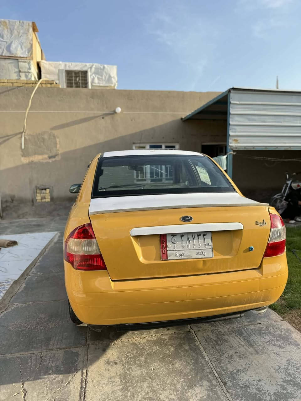 السلام عليكم من رخصت الدمن طيبه موديل 15 سياره جديده مداور ثاني يوم مصفره من كلشي كشر كفاله السعر ٣٥ وبيها مجال اتصال ***********
