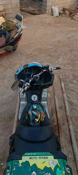 للبيع فورزة 09
سعر 1350
محرك برقي ما مفتوح فول نعومه
7 كير 4 تحويلات
كهربايات كامله تايرات جدد باتري جديد
دسكات امامي وخلفي جدد دبلات امامي وخلفي جدد
دهن كله موتل
ماء أخضر زيتي جديد
دراجة جاهزه كلش
مكاني البصرة ابي الخصيب باب طويل رقمي ***********
الموشراي لا تراسل ولا تخابر اعبر المنشور
