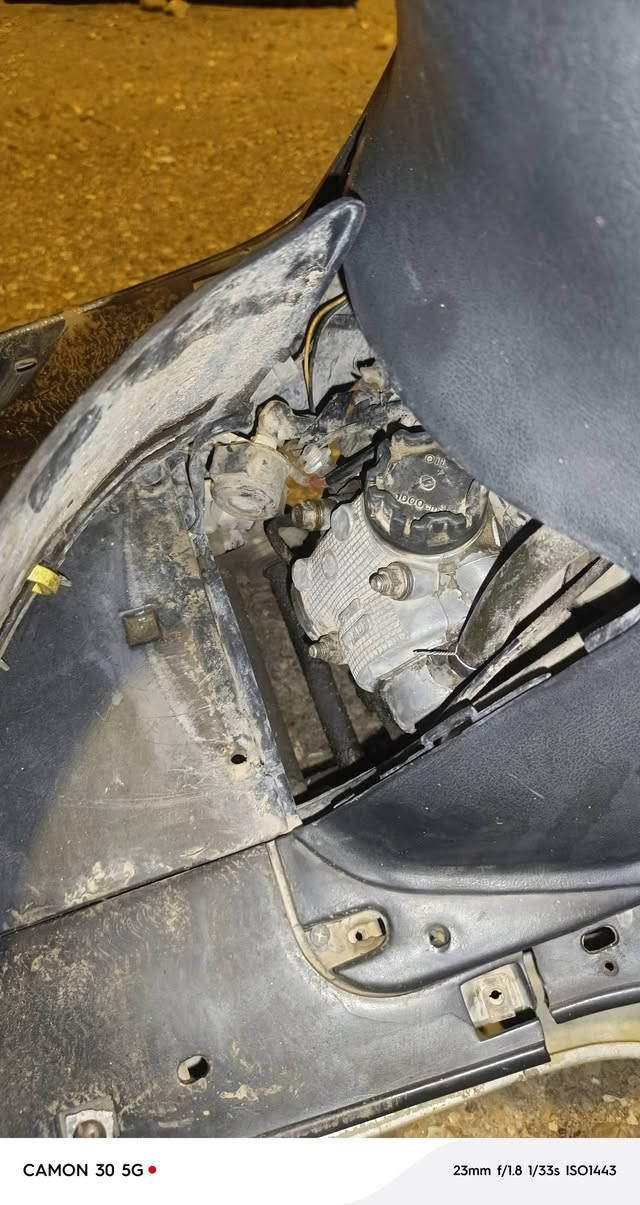 سلام عليكم
دراجه فراشه محرك جديد خير من الله تخم تاير جديد 
الدراجه عوزه بس صالنصه السعر ٢٥٠ وبيها مجال للشراي 
المكان ديالى كنعان


**إذا كنت صاحب هذا الإعلان وتريد حذفه لأي سبب، رجاءا أرسل رسالة إلى الدعم الفني**