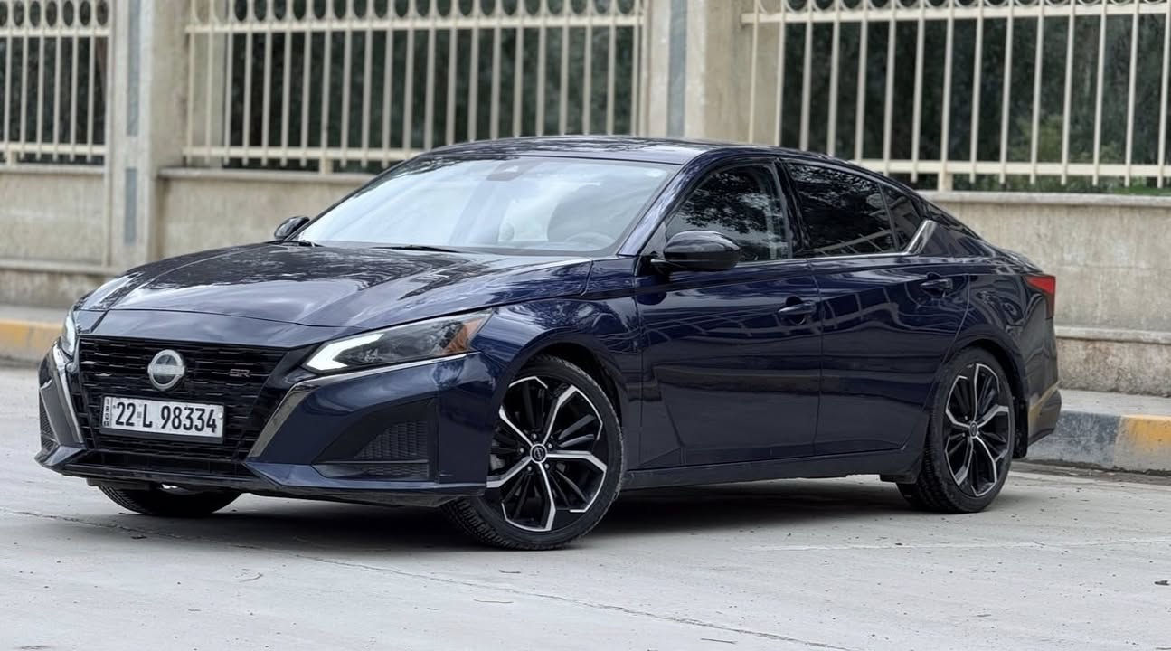 نيسان التيما 2023
مواصفات السيارة sr 
شفتات ستيرن 
تحكمات ستيرن 
شاشة حجم وسط 
كشنات جلد 
بصمة 
تشغيل عن بعد 
رادار جانبي 
رادار خلفي 
رادار امامي 
لايتات زينون بلادي 
ويل كروم قياس ١٩ 
محرك ٢٥٠٠ بدون توربو 
السيارة ماشي 41,000 وقابل للزيادة 
ضرر السيارة صندوق وجاملغ خلفي 
ارقام التواصل 
***********
