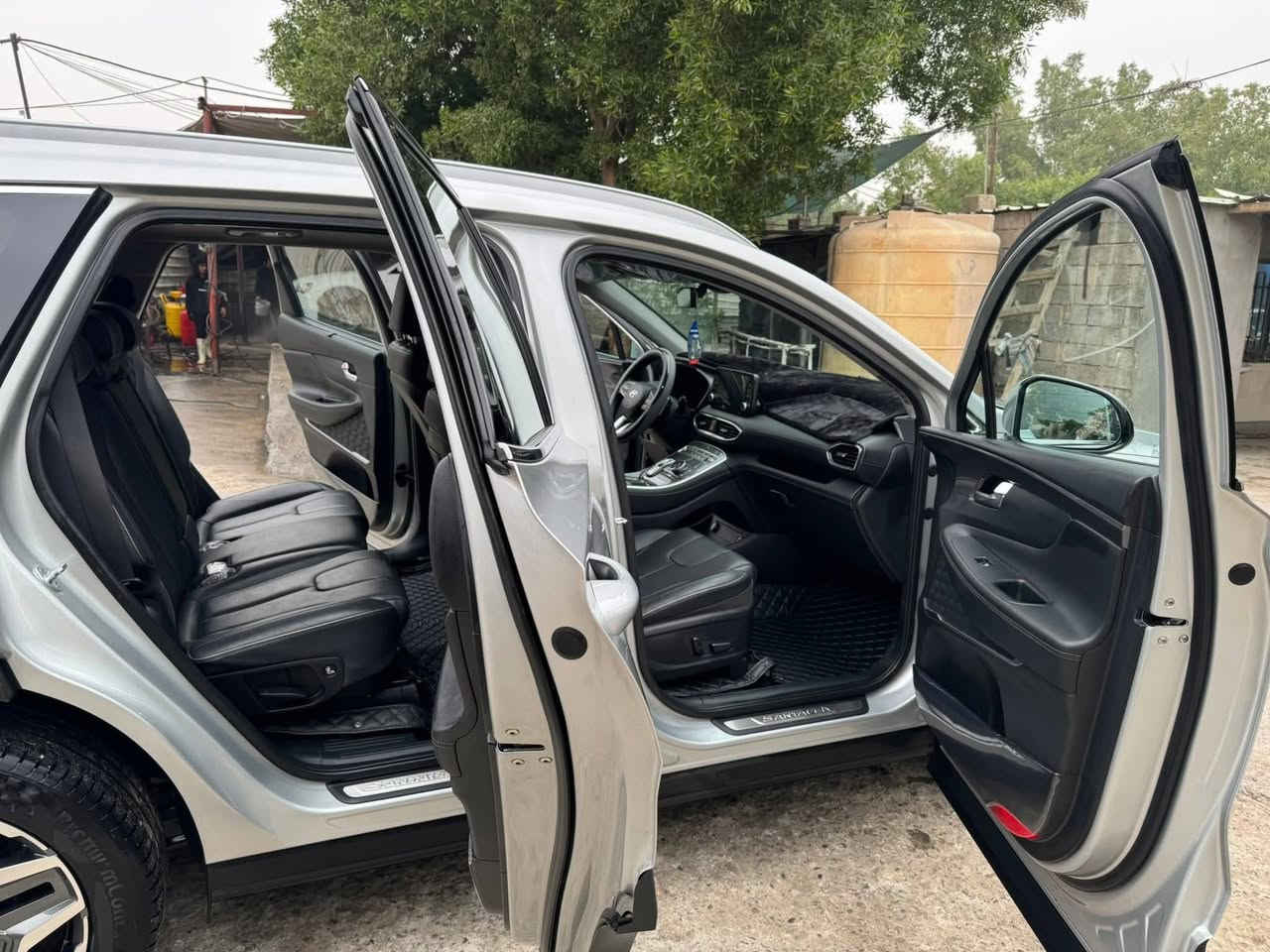 السلام عليكم للبيع هونداي سنتافي ♕2023♕ خليجي تحويل مباشر
فول موصفات سياره مكفوله كفاله عامه ٣ تبريد 7راكب 

بصمه تشغيل عن بعد كشنات كهرباء السيارة جديدة 

محرك 6 سندر 

ماشيه 21 ألف كم 

سعر 285$

موقع السيارة بغداد سيدية 

الاستفسار ‭٠٧٧٤ ٧٧٧ ٥٣٨٣‬
